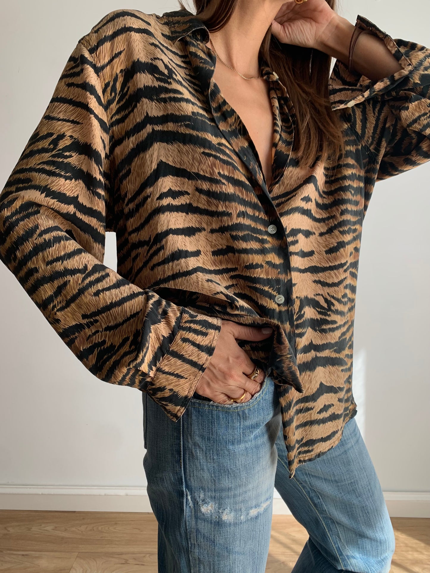 Pure silk tiger shirt