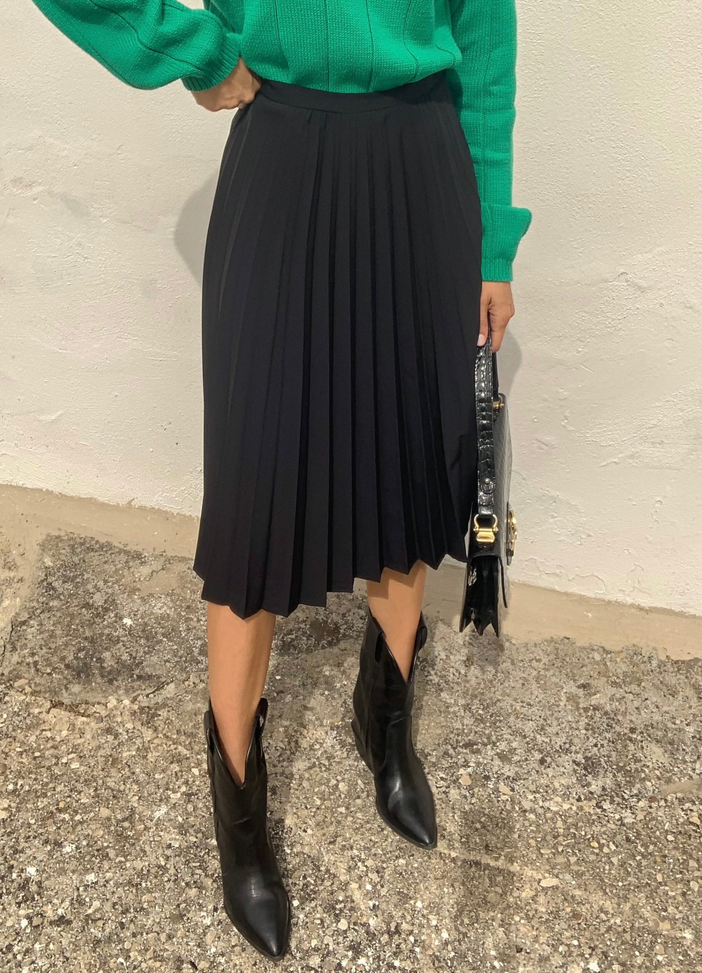 Vintage pleated midi skirt