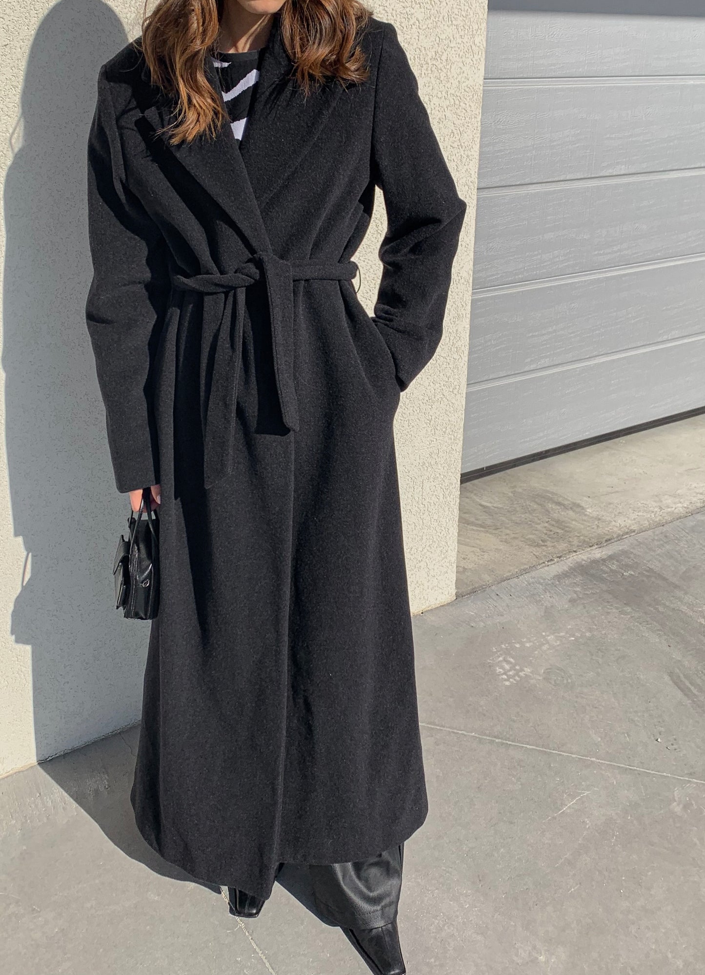 Extra long antracite coat