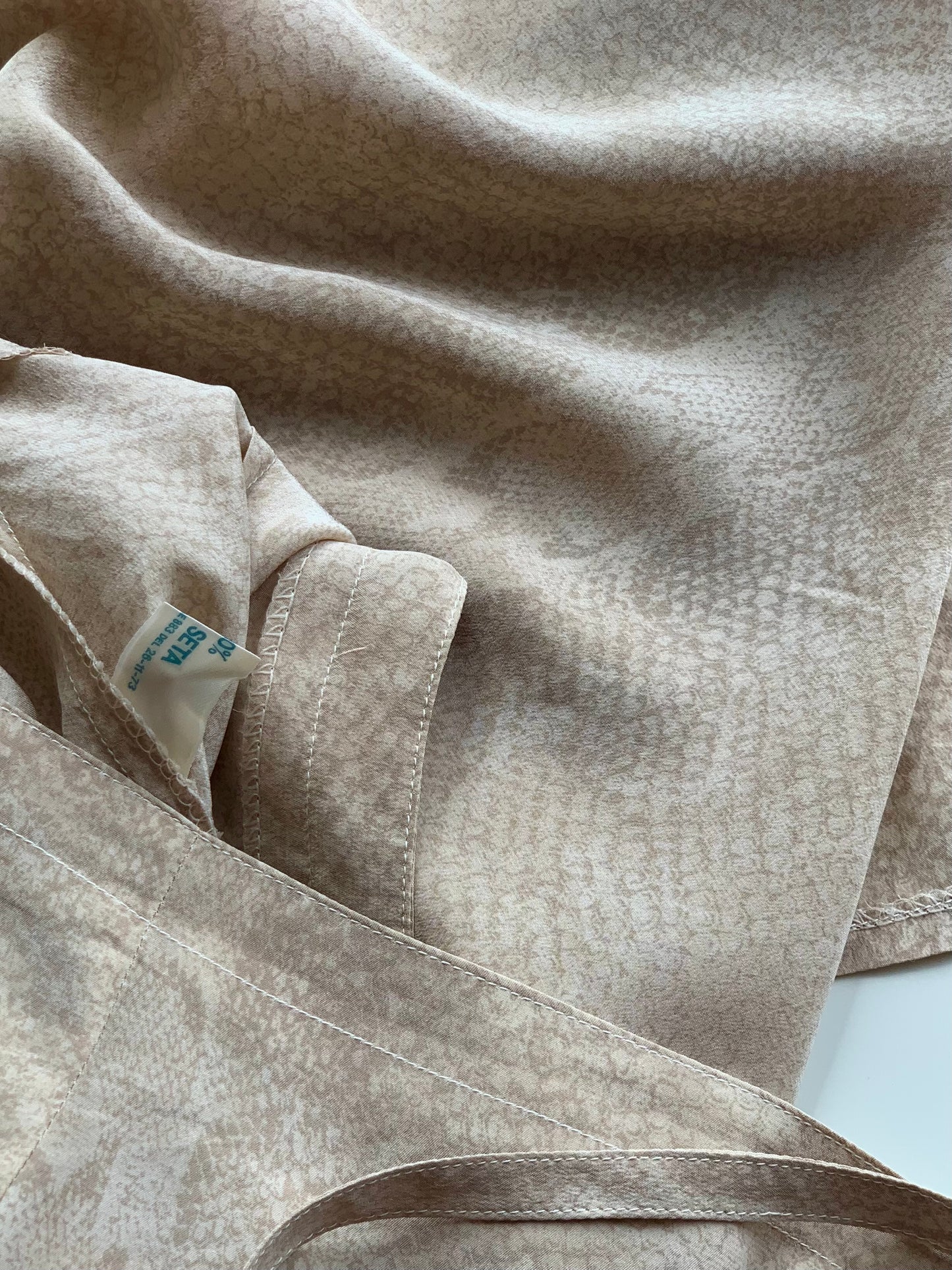 Snake print pure silk skirt