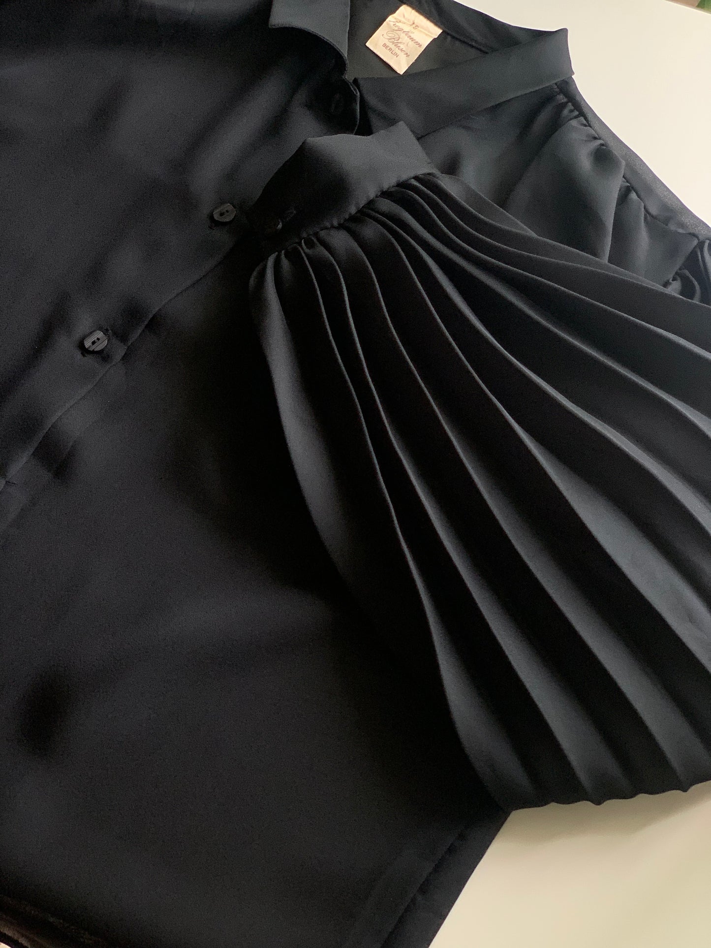 Vintage baloon black shirt