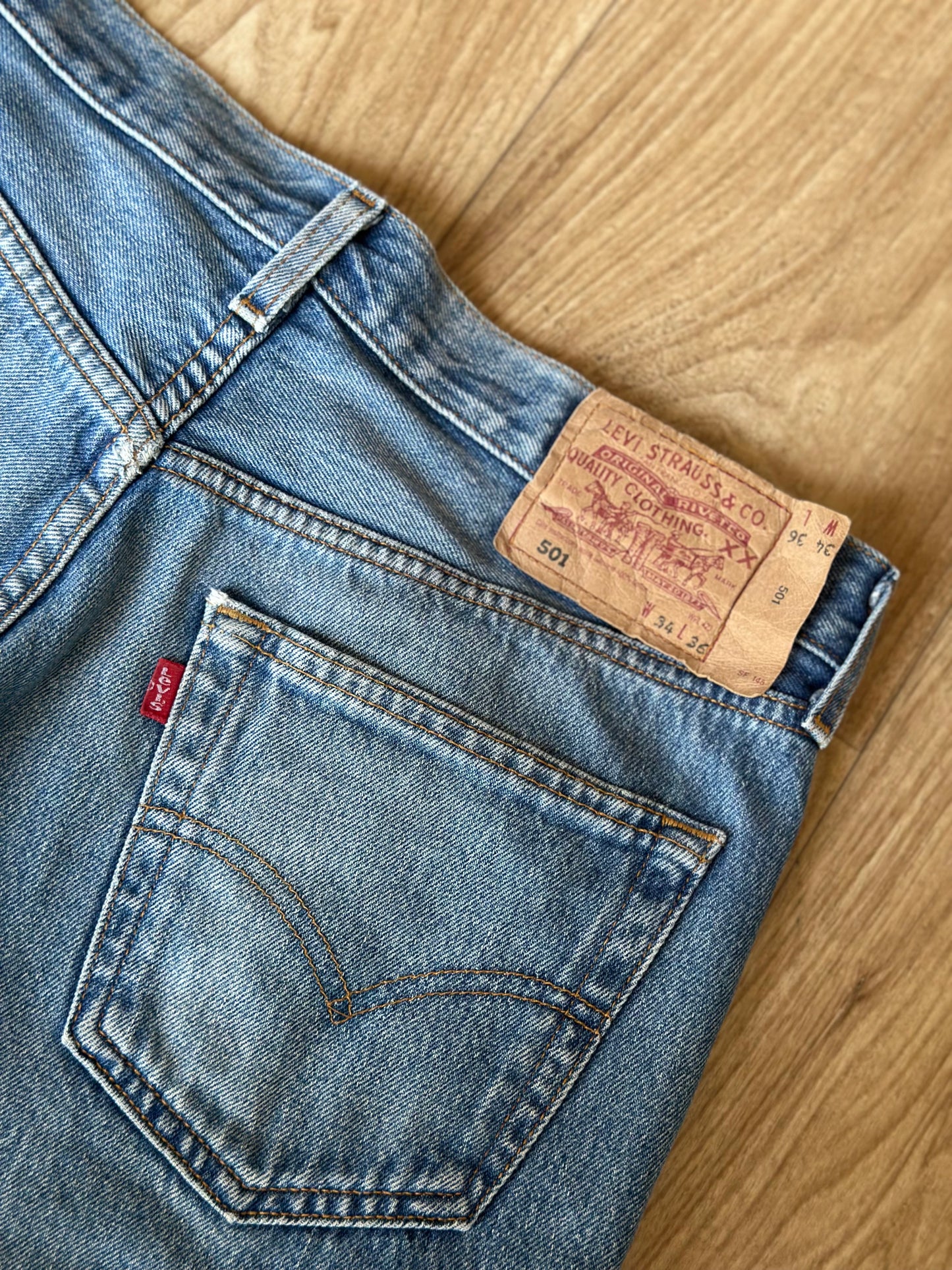 Levi’s 501 denim bermuda