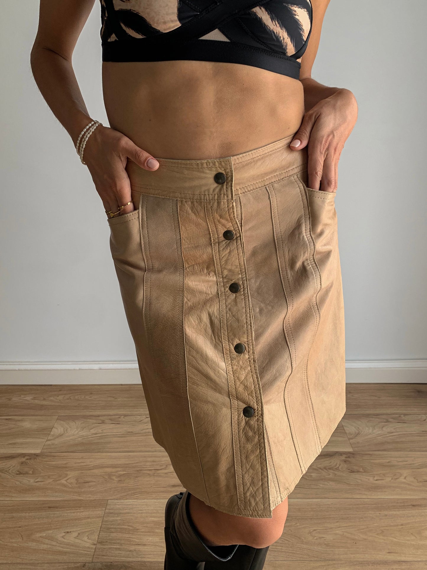 Leather sand skirt