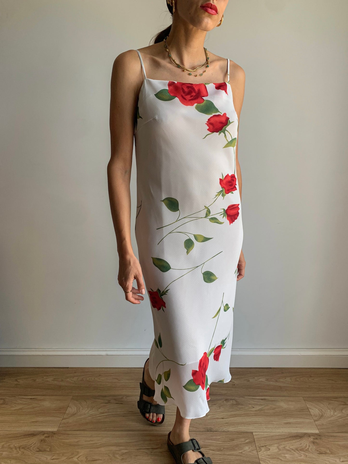 Red roses print dress