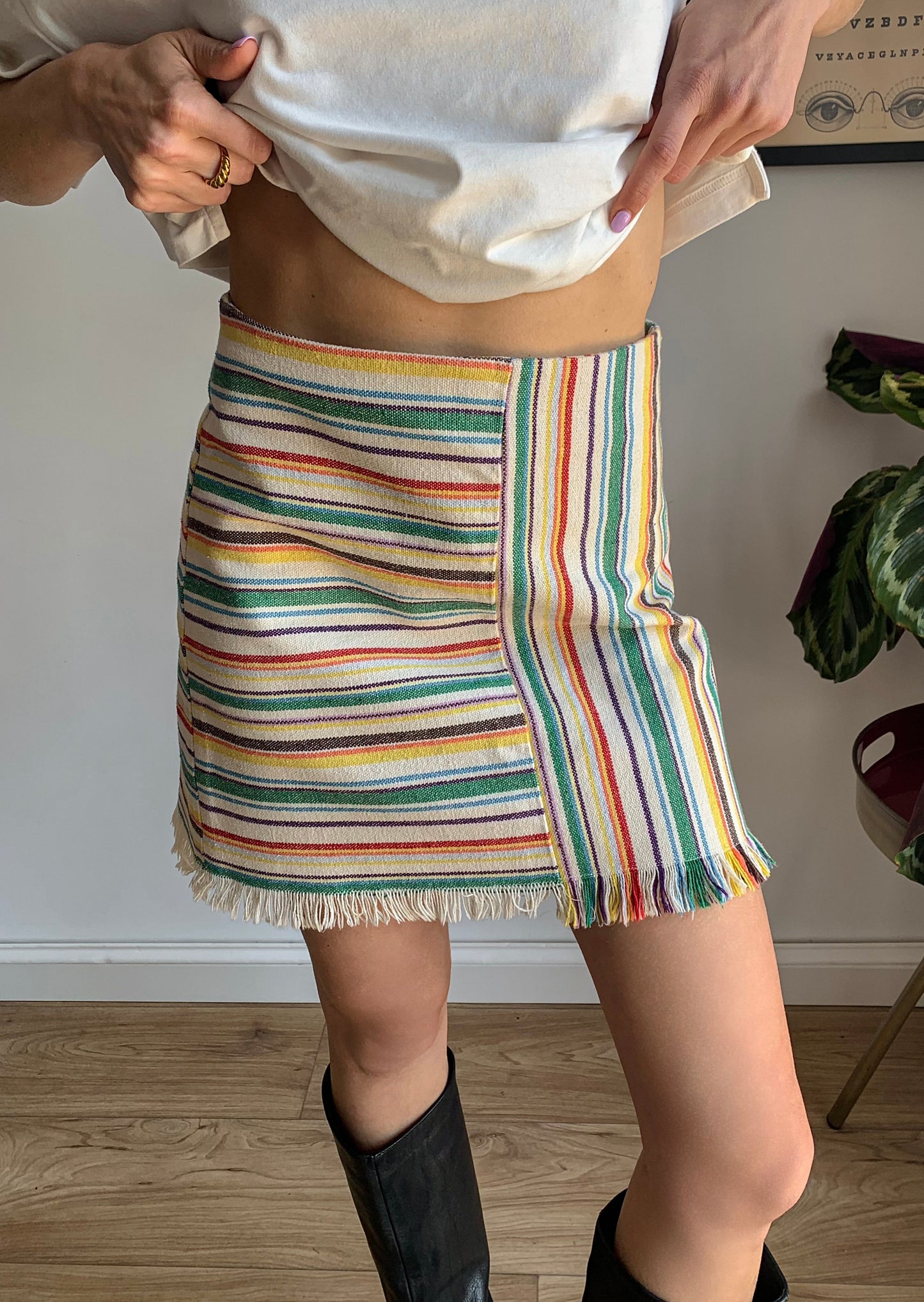 Striped + fringes mini skirt