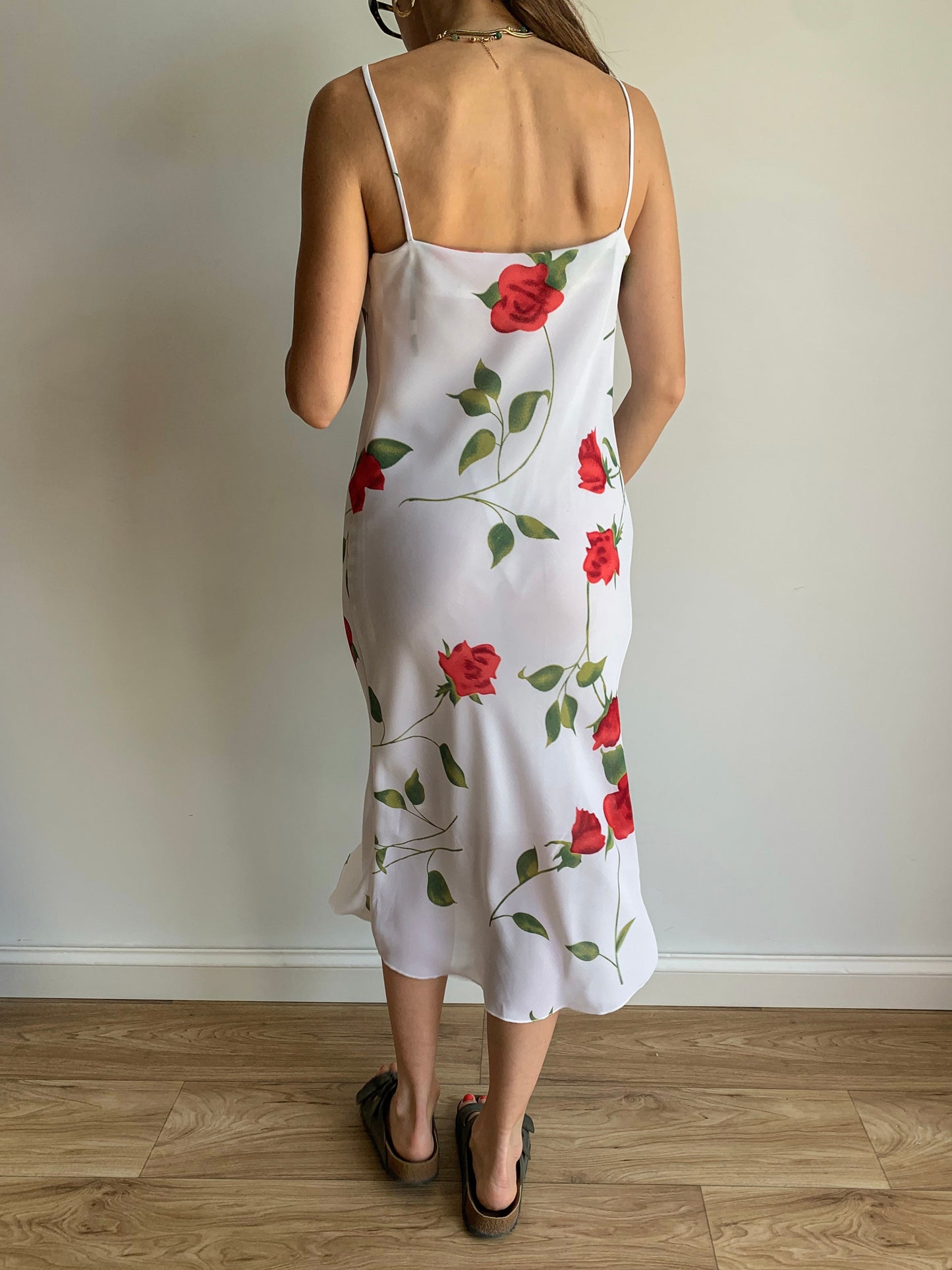 Red roses print dress