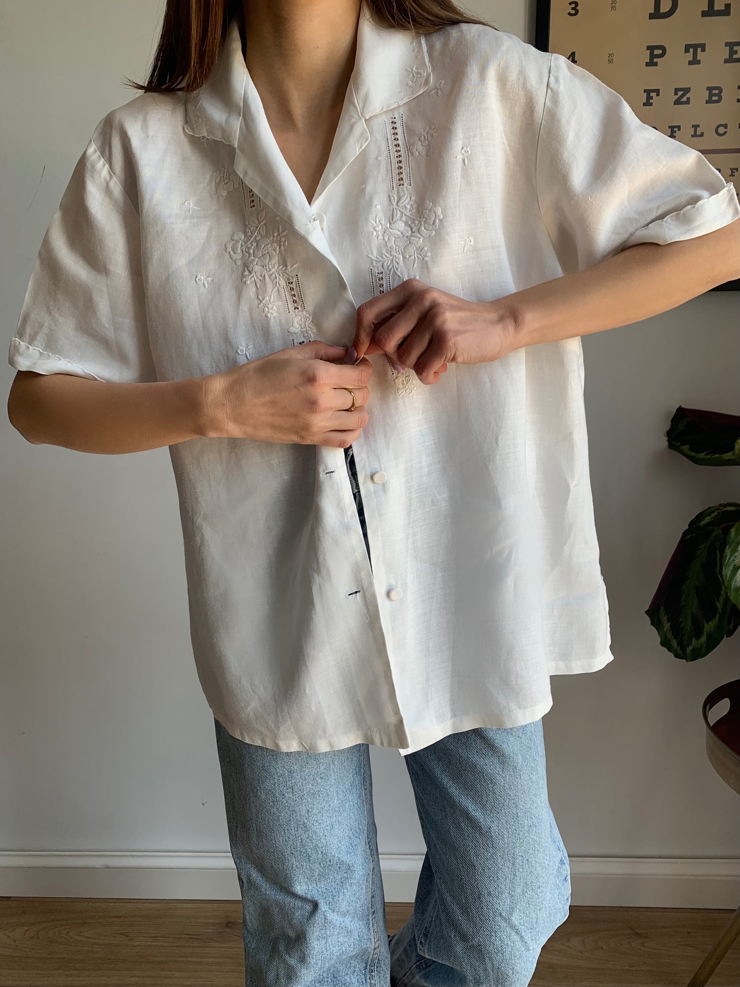 Pure linen embroidered shirt