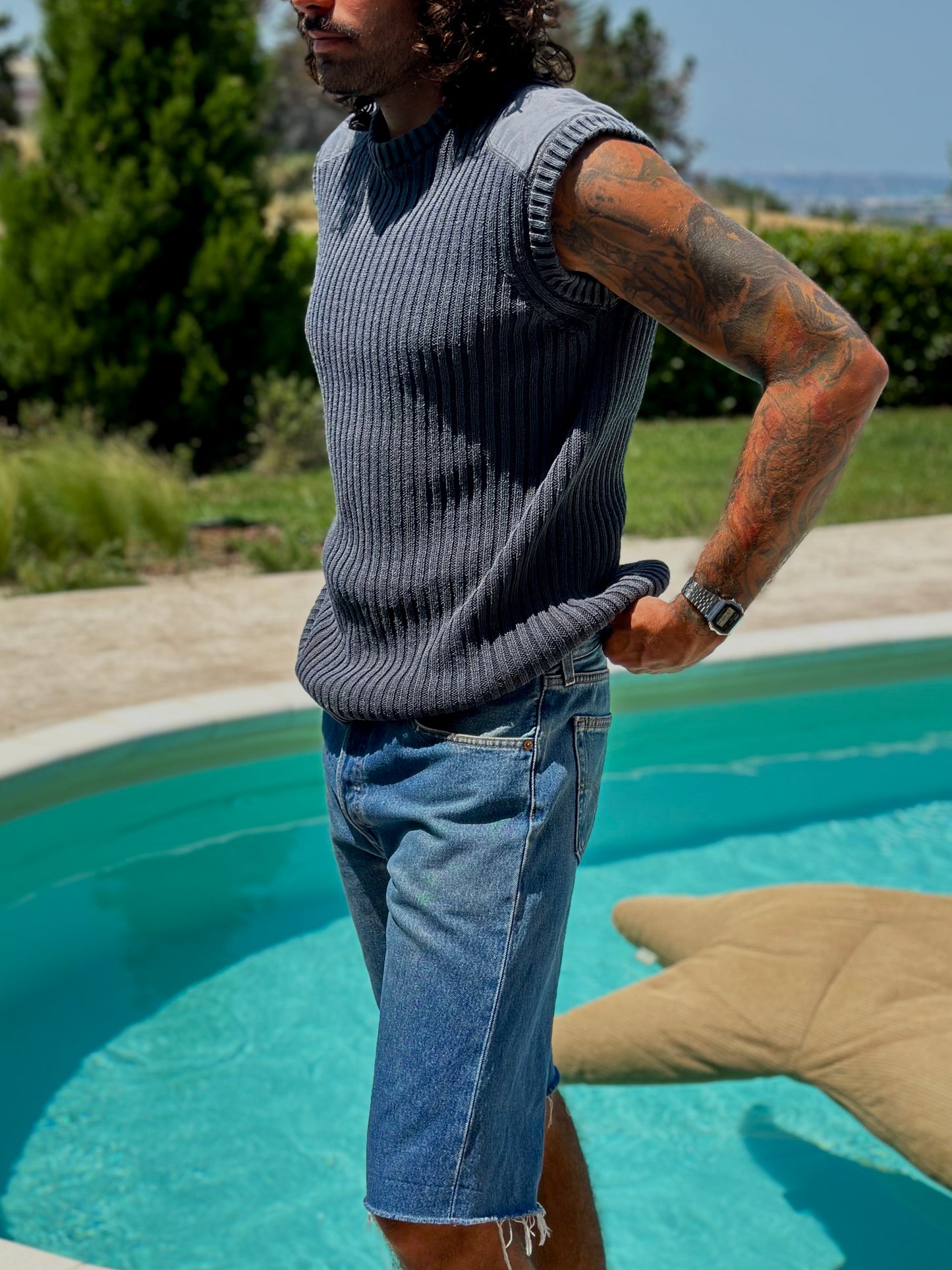 Ribbed faded vest