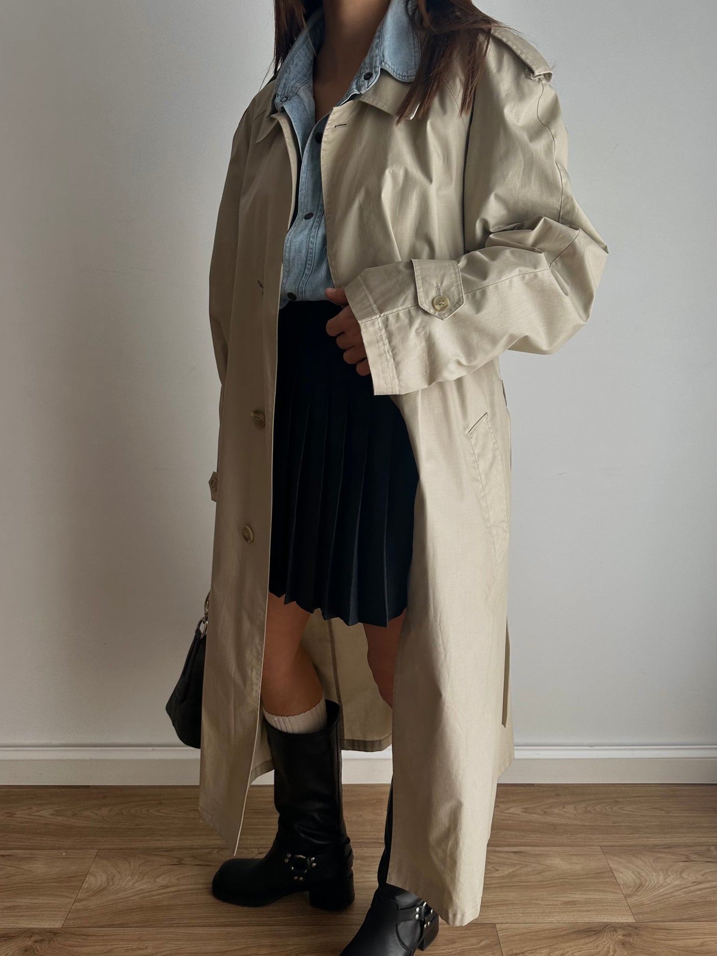 Cream trench