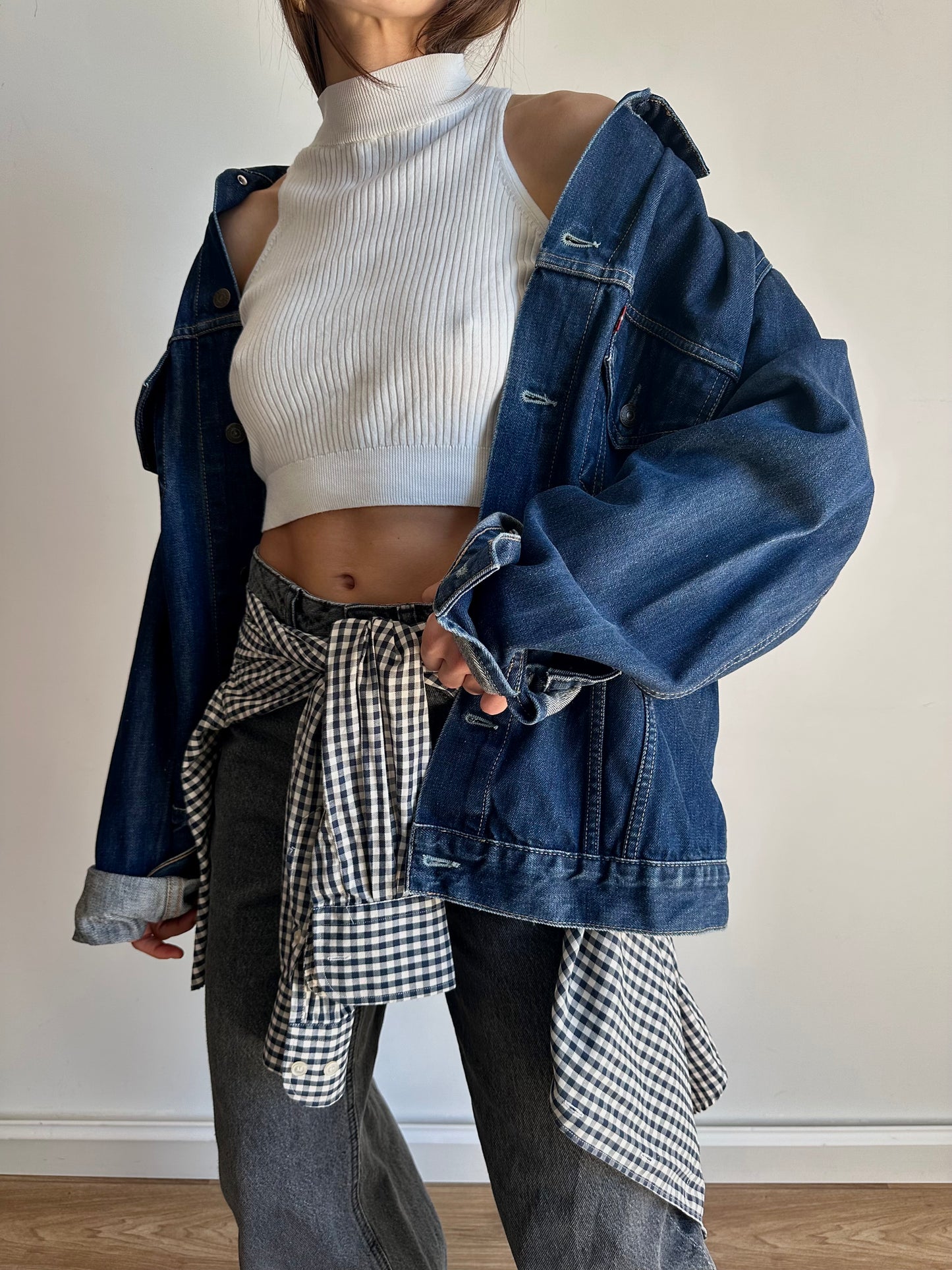 Levi’s unisex dark denim jacket