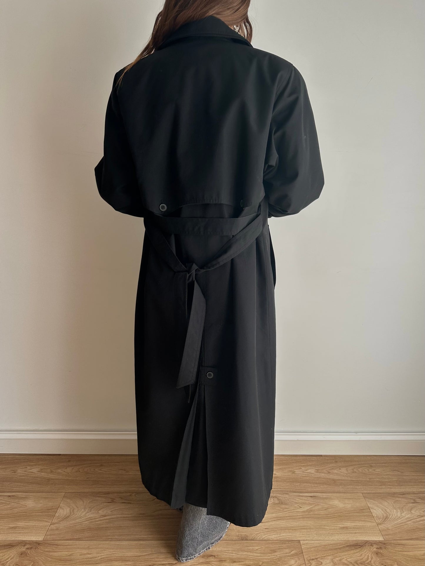 Black trench