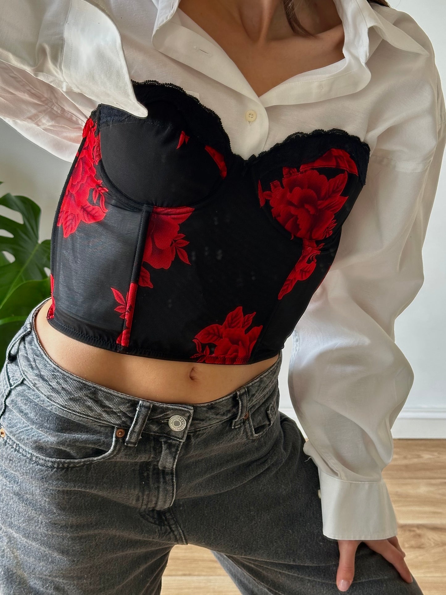 Rose bustier