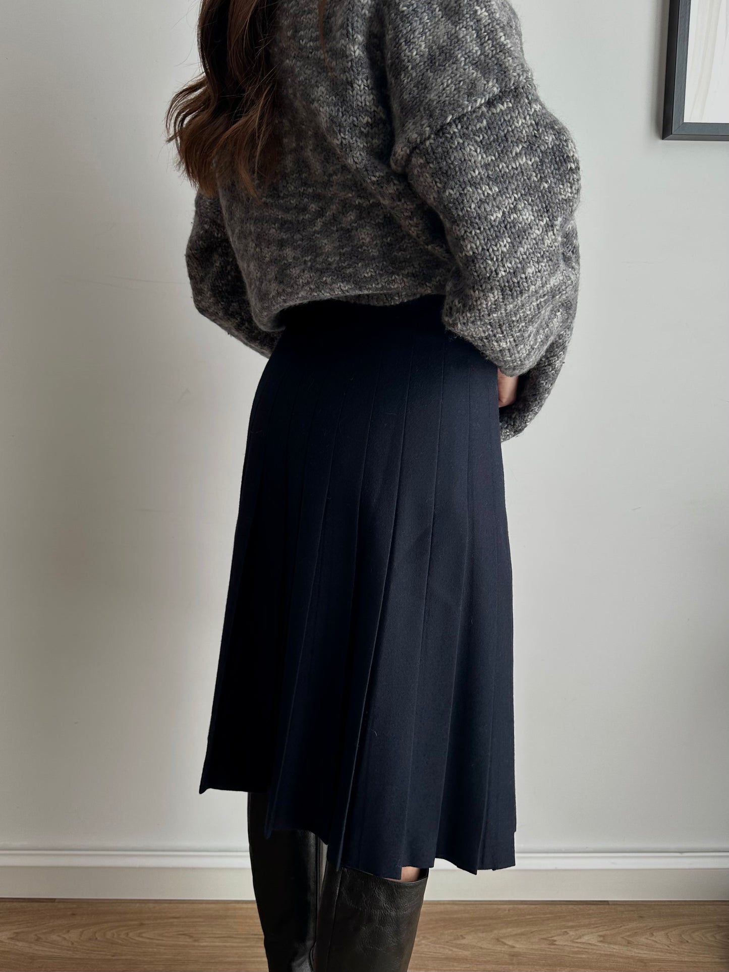 Navy pleated skirt