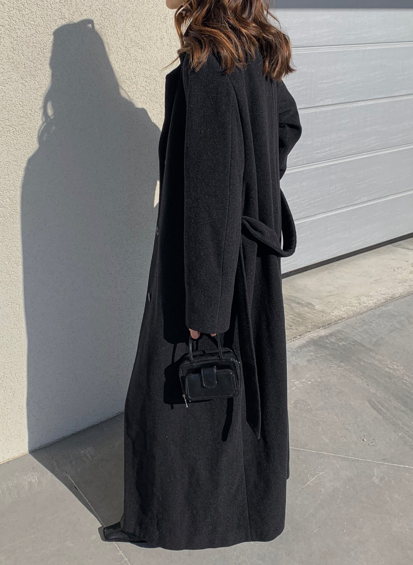 Extra long antracite coat