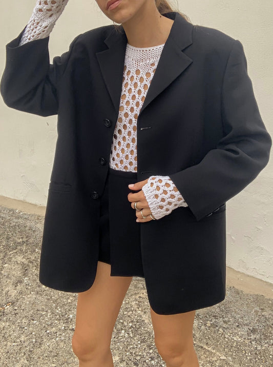 The perfect black blazer