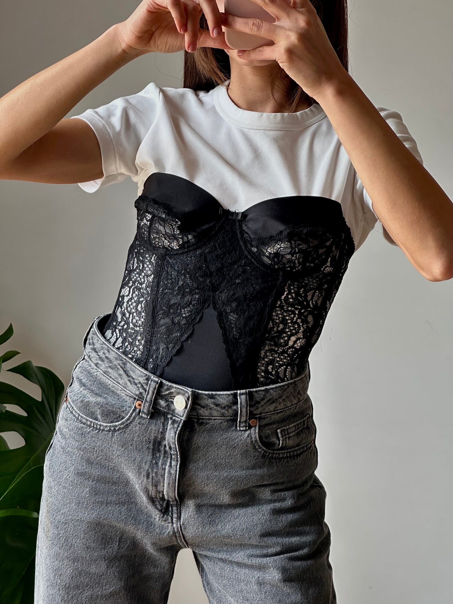 Lace bustier