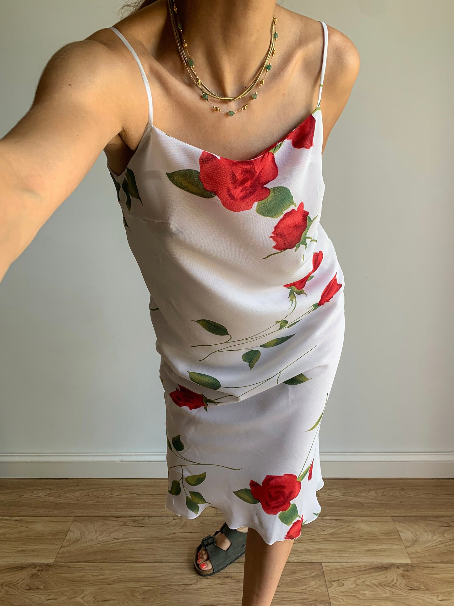 Red roses print dress