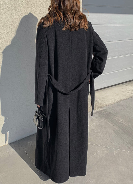 Extra long antracite coat